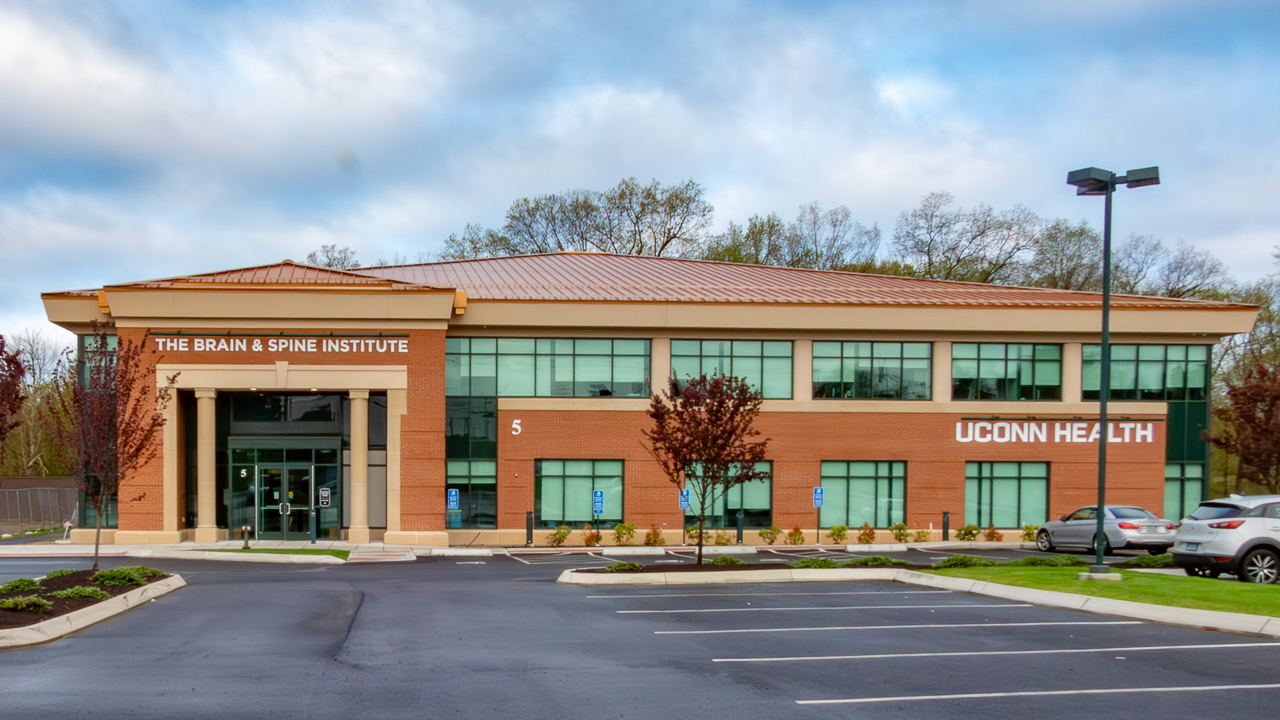 Exterior view Brain Spine 5 Munson