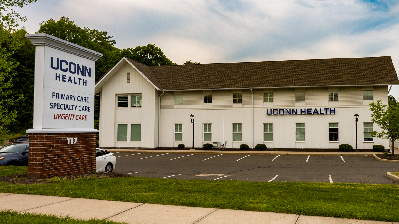 Exterior view Canton 117 Albany