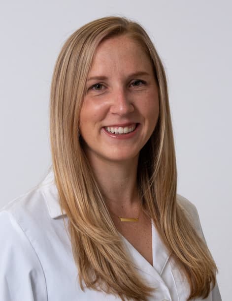 Lia Cyr, APRN